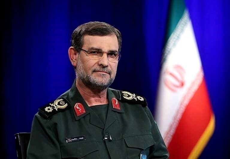 امنیت خلیج فارس باید توسط کشورهای منطقه تأمین شود: فرمانده نیروی دریایی سپاه پاسداران