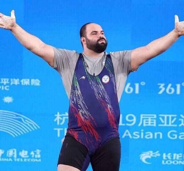 آیت شریفى، قهرمان مردان قوی آسیا شد!