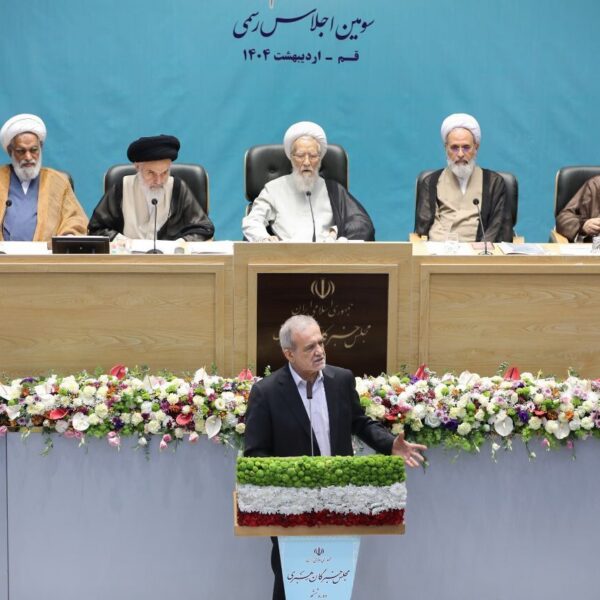 اتحاد؛ اولویت نخست ایران و کشورهای مسلمان به گفته پزشک‌یار