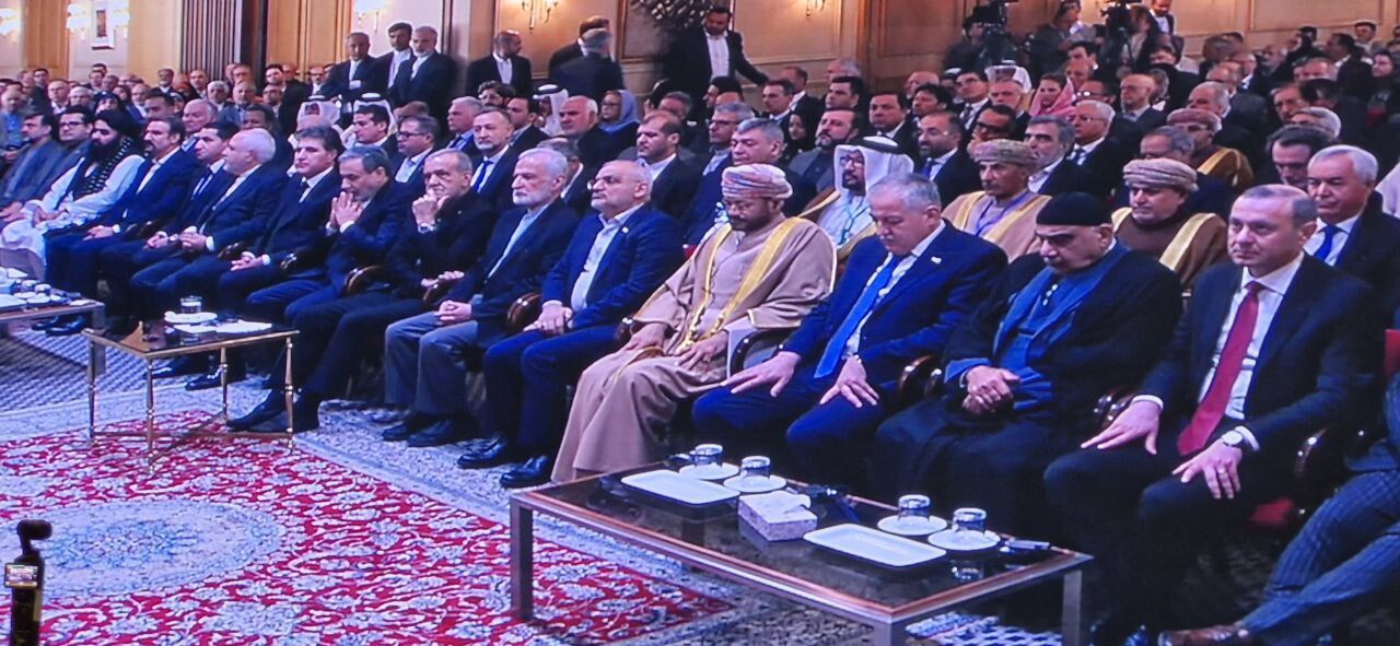 افتتاحیه گفت‌وگوی تهران با حضور رئیس‌جمهور پزشک‌یار: آغاز فصل نوین دیپلماسی