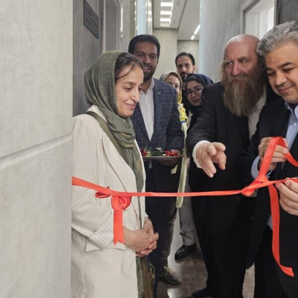 ایران اولین دانشکده تخصصی ترمیم خودروهای کلاسیک را افتتاح کرد!