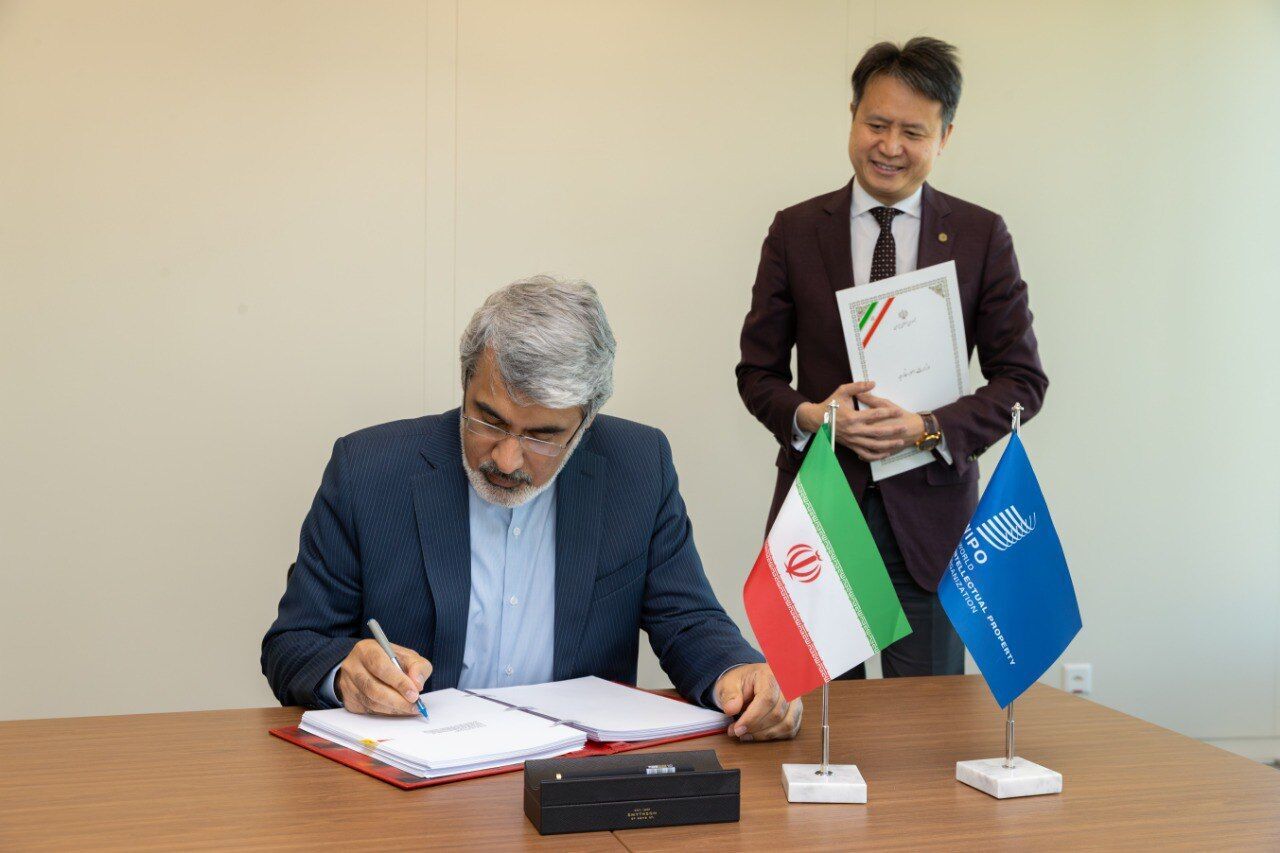 ایران توافقنامه منابع ژنتیکی را امضا کرد: گامی مهم در حفاظت از تنوع زیستی