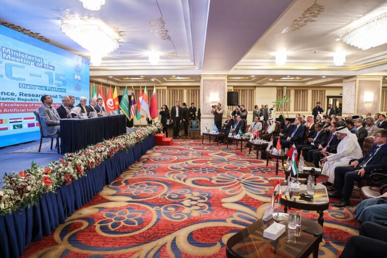 ایران: توسعه هوش مصنوعی در کشورهای اسلامی را به عنوان اولویت اعلام کرد