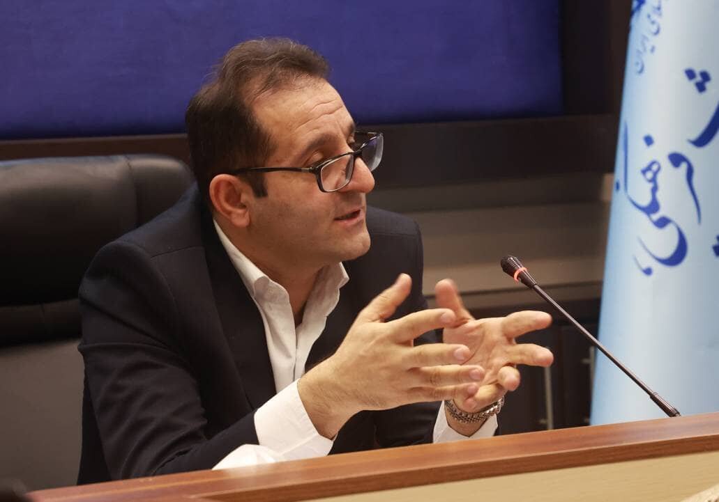 ایران ویزاها را آسان می‌کند، اما اطلاعات نادرست رسانه‌ای مانع گردشگری است!