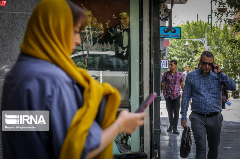 اینترنت 5G تا مارس در کلان‌شهرهای ایران راه‌اندازی می‌شود: وزیر