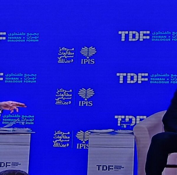 بارزانی: منطقه کردستان عراق خطری برای ایران نخواهد بود!