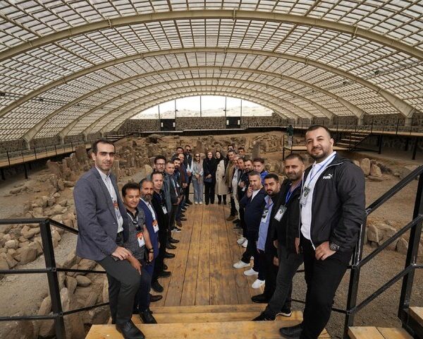 تور آشنایی با استان اردبیل: حضور تورگردانان ترکیه‌ای در جاذبه‌های طبیعی و فرهنگی ایران