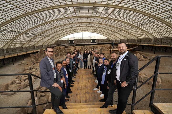 تور آشنایی با استان اردبیل: حضور تورگردانان ترکیه‌ای در جاذبه‌های طبیعی و فرهنگی ایران