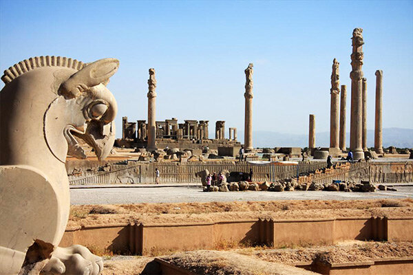 خطر فرونشست زمین، میراث هخامنشی را در جنوب ایران تهدید می‌کند