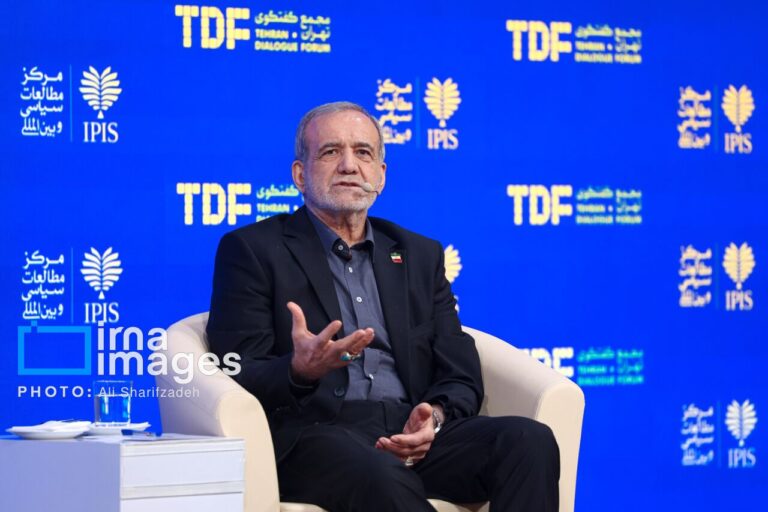 رئیس پزشکian: احترام به حقوق مردم، کلید جلوگیری از جنگ‌ها