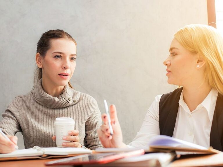 زندگی در انتظار اخراج: ۳ راهکار برای افزایش انگیزه و چرا امنیت شغلی به ضررتان است!