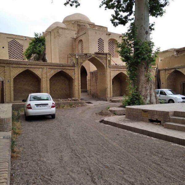 سرِشک: جاذبه‌ای باستانی در شهر باغ‌های نطنز
