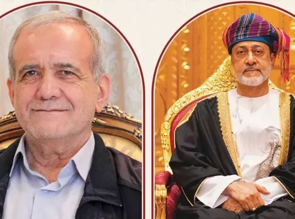 سلطان عمان به طور رسمی از رئیس‌جمهور پزشکian در مسقط استقبال کرد!