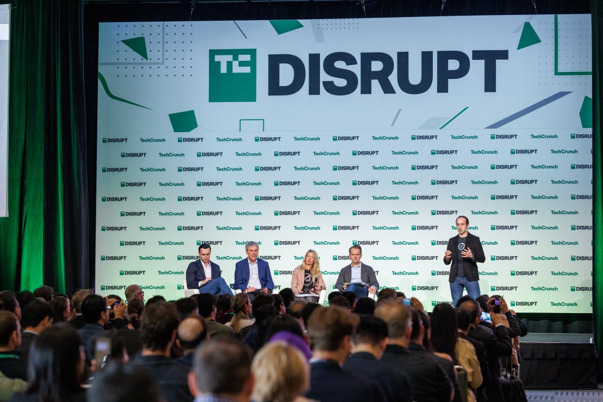 فرصت طلایی: تخفیف‌های زودهنگام TechCrunch Disrupt 2025 تا پایان امروز!