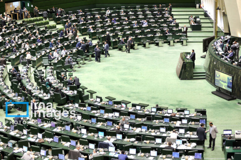 نمایندگان ایرانی به شدت به اقدام پارلمان بریتانیا در نامگذاری سپاه پاسداران به عنوان گروه تروریستی واکنش نشان دادند