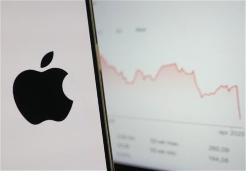 کاهش سهام اپل: ترامپ خواستار انتقال تولید آیفون از هند به آمریکا شد!