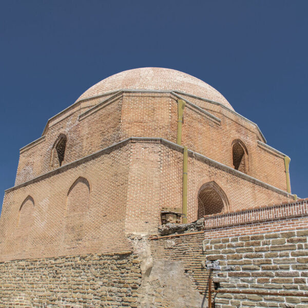 کشف آثار معماری ساسانی در مسجد ارومیه: یک گنجینه تاریخی در قلب ایران